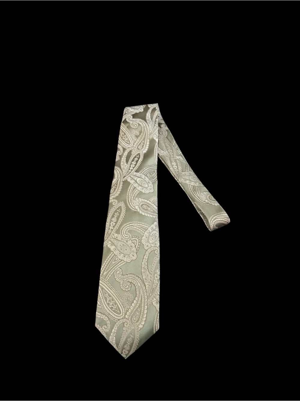 Roberto Vellini Handmade Seven Fold Silk Tie. New With Tags Olive Green Paisley